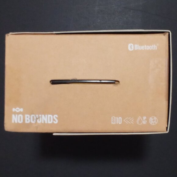 BOB MARLEY WIRELESS BLUETOOTH SPEAKER NO BOUNDS BLACK Model # EM-JA015-SBC - Picture 6 of 16